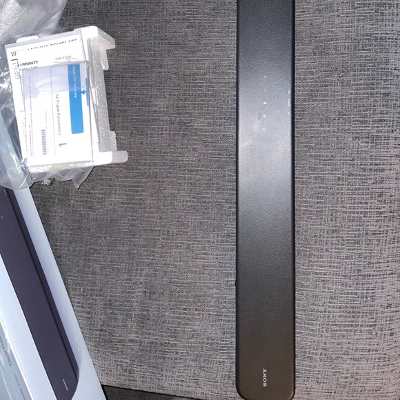 Perfect with any smart tv - Picture 1 of 11